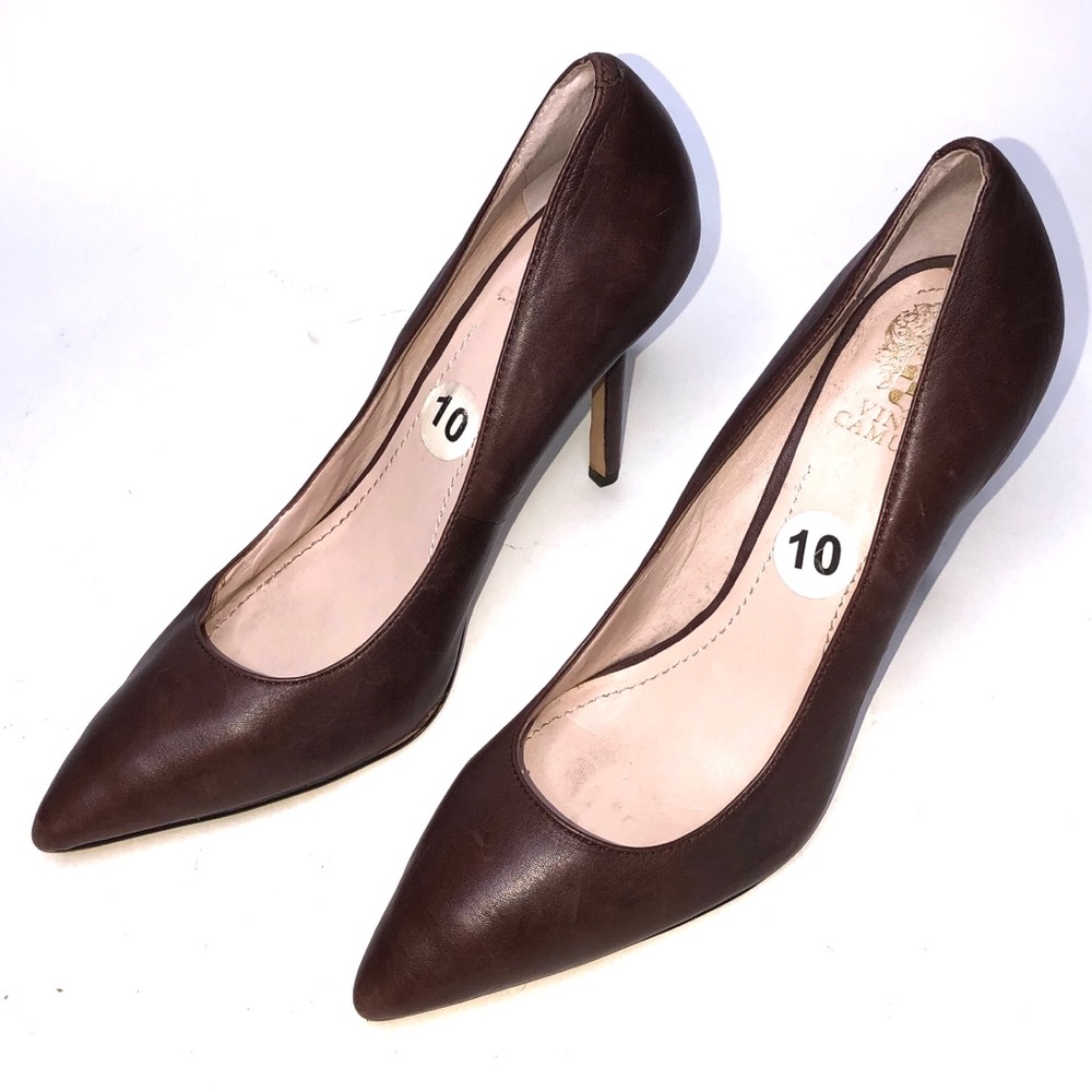 VINCE CAMUTO LEATHER HEELS